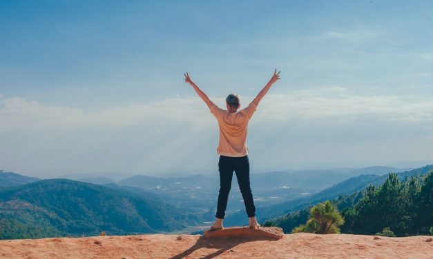 Tips Menerapkan Gaya Hidup Sederhana Namun Bahagia