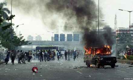 Tragedi 1998 Dan Pelajaran Penting Bagi Generasi Baru