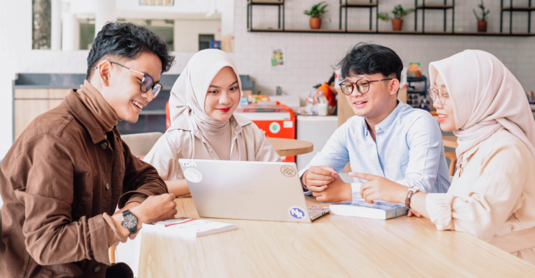 Peluang Beasiswa Untuk Pelajar Dan Mahasiswa Berprestasi
