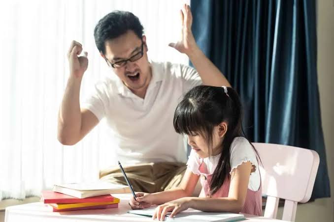 Parenting Era VOC: Bagaimana Keluarga dan Anak Dididik?
