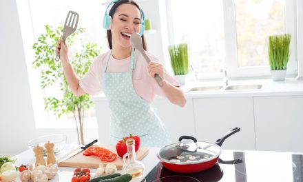 Hobi Memasak: Aktivitas Kreatif Bisa Dikembangkan di Rumah